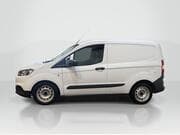 Ford Transit Courier - View 2