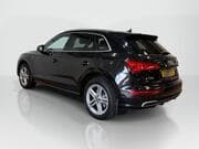Audi Q5 - View 3