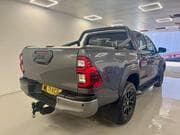 Toyota Hilux - Image 3