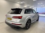 Audi Q7 - Image 3