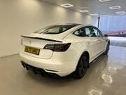 Tesla Model 3 - Image 3