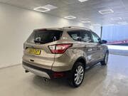 Ford Kuga - Image 3