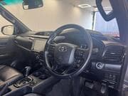 Toyota Hilux - Image 4