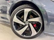 Volkswagen Golf - Image 6