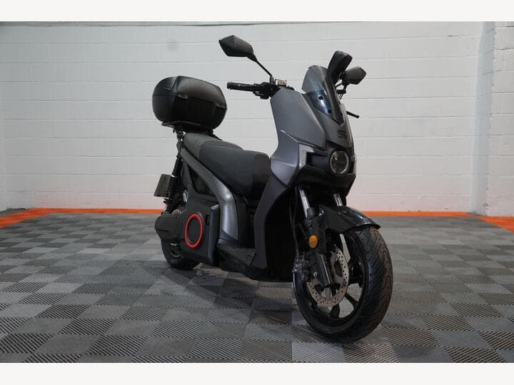 Scutum SEAT MO eScooter 125 - View 1